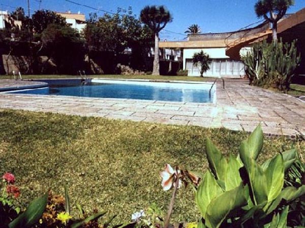 Hotel Neptuno: la piscina en la época dorada