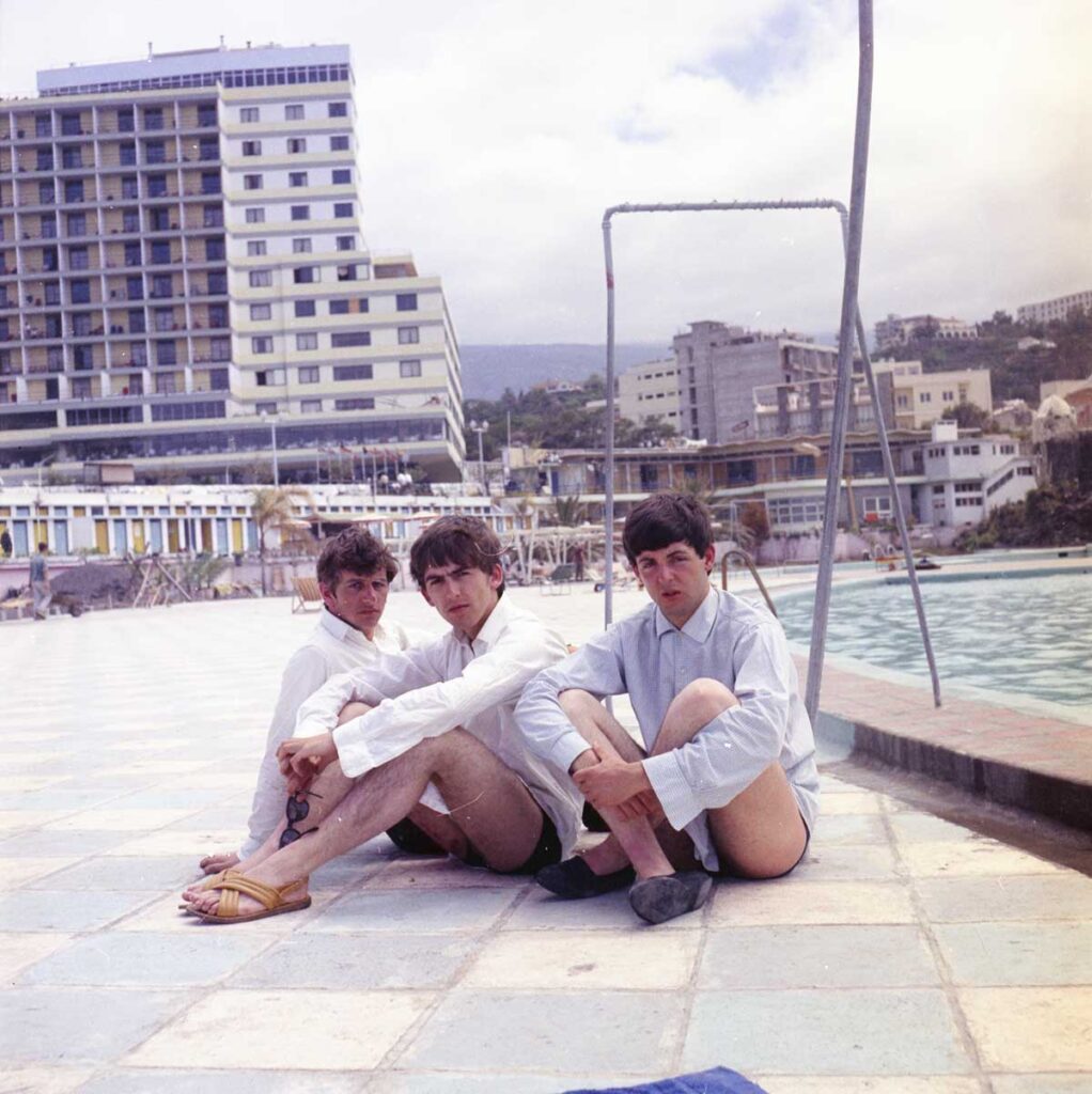 En 1963, Paul McCartney, George Harrison y Ringo Starr disfrutan de sus vacaciones en Puerto de la Cruz