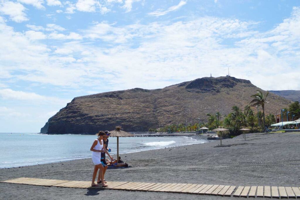 La playa de la capital gomera San Sebastián 