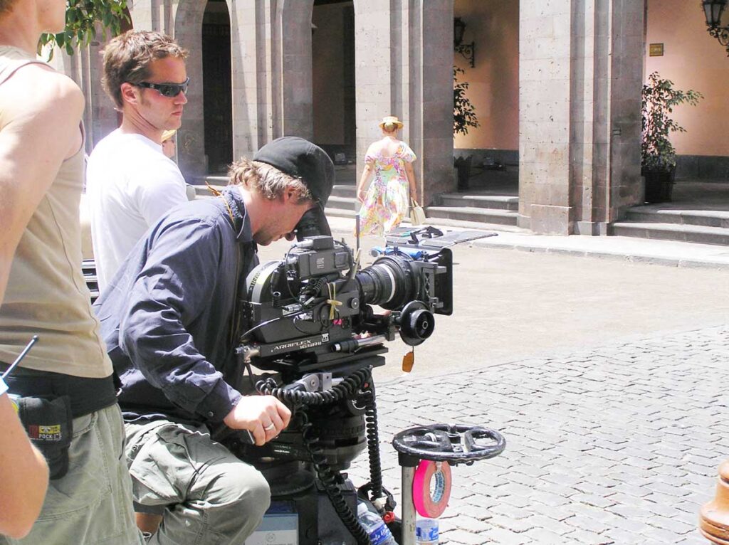 Un equipo cinematográfico en La Laguna: antes de rodar hay que preparar la cámara