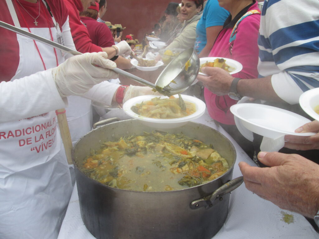 Se sirve el Gran Puchero de La Florida