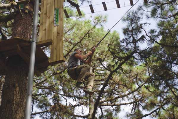 Forestal Park Tenerife: moverse con la cuerda como Tarzán