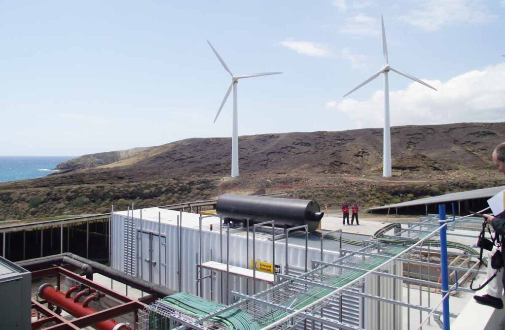 Ruedas eólicas en el Instituto de Tecnología y de las Energías Renovables (ITER) 