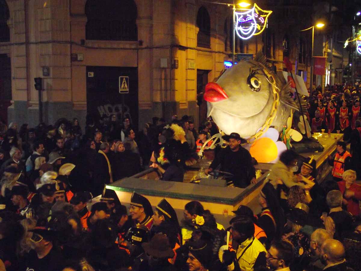 El Entierro de la Sardina, celebrada en Santa Cruz