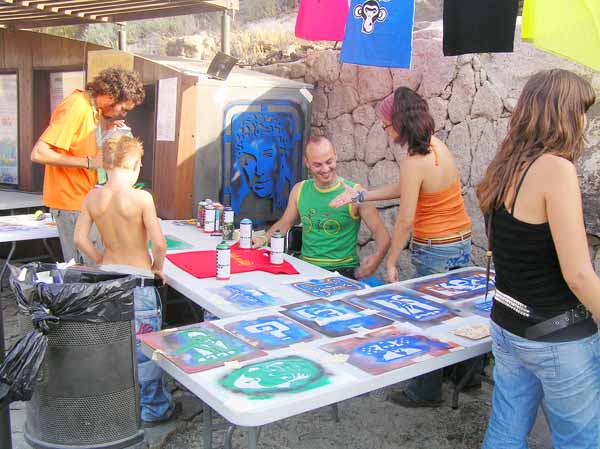 . . . . es acercar a los jóvenes a la ciencia