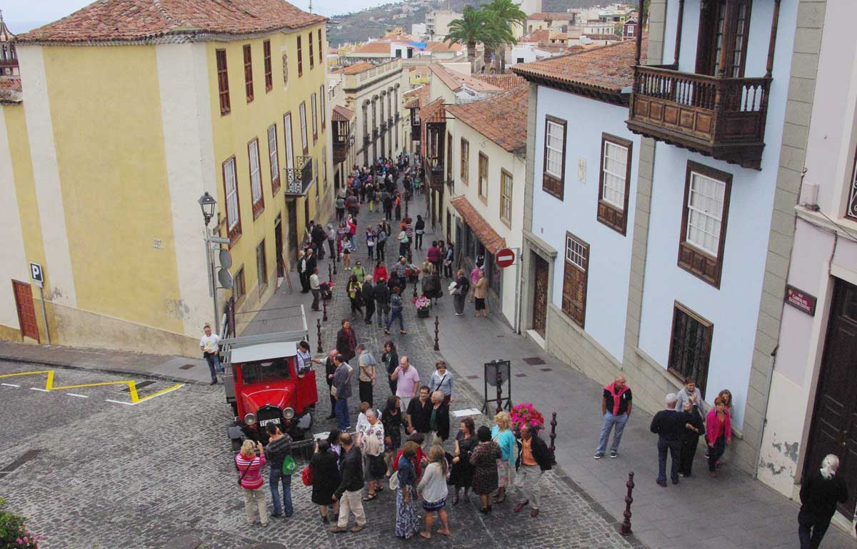 La Orotava:  “Entre molinos”: la ciudad hace unos sesenta años