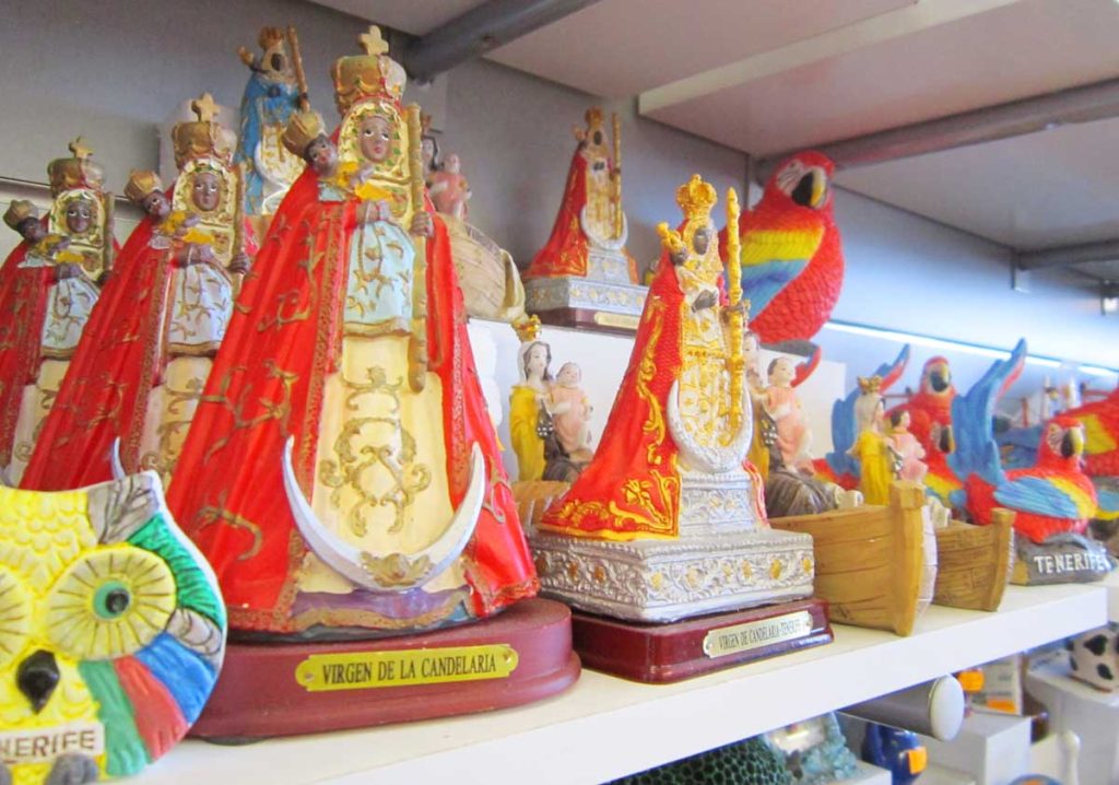 La Virgen de Candelaria es el símbolo religioso más importante de Tenerife