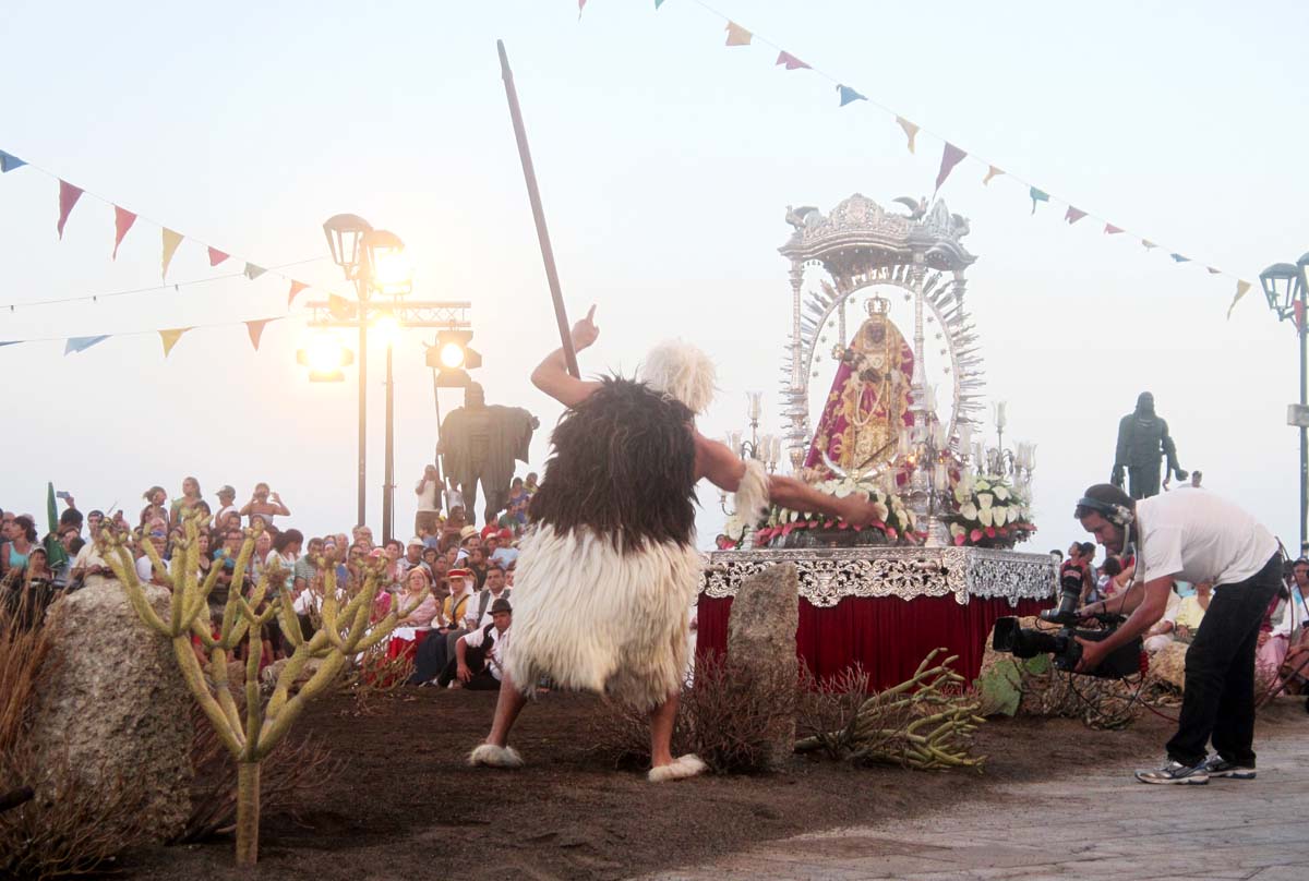 El guerrero guanche asombra mucho tras haber hallado la Virgen de Candelaria