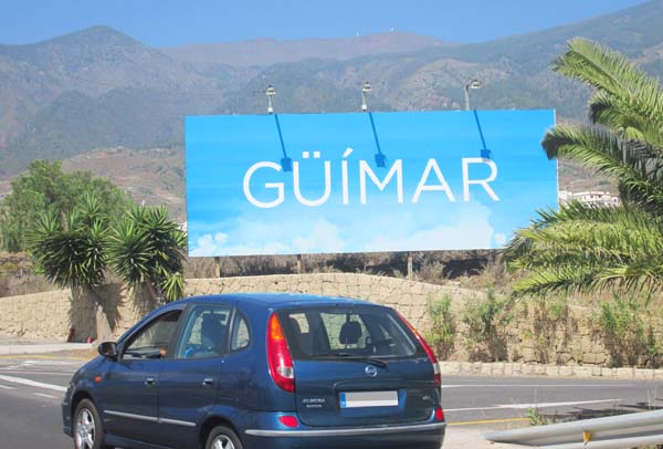 El lado derecho de la carretera a Güímar