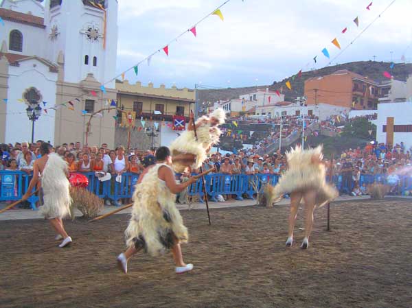 Llenos de alegría los guanches celebran el hallazgo